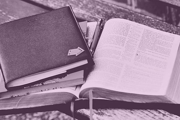 The HEAR Bible Study Method | A Complete Guide