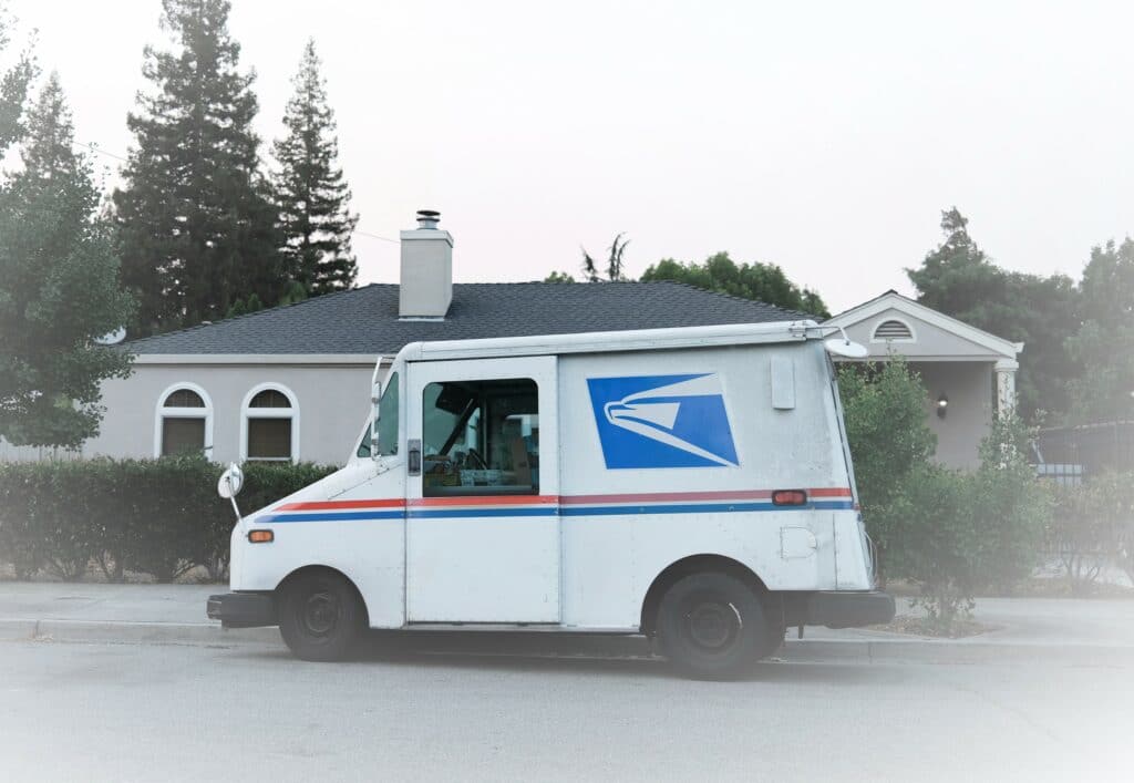 mail truck for packages