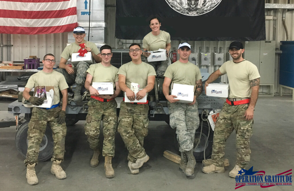 operation gratitude soldiers with boxes